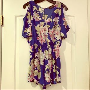 ASTR blue floral romper, size Small